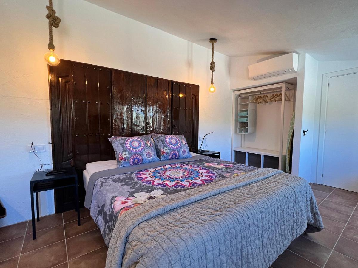 Finca Zayas Casa Rural & Guest Suites 佩里那 外观 照片